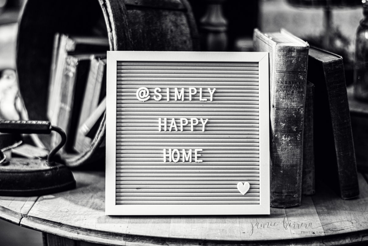 simply_happy_home_alamo_vintage_market